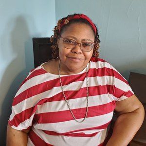 Meet your Posher, Delores